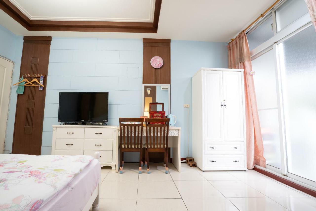 Fuqian Qiagong Villa Tainan Luaran gambar